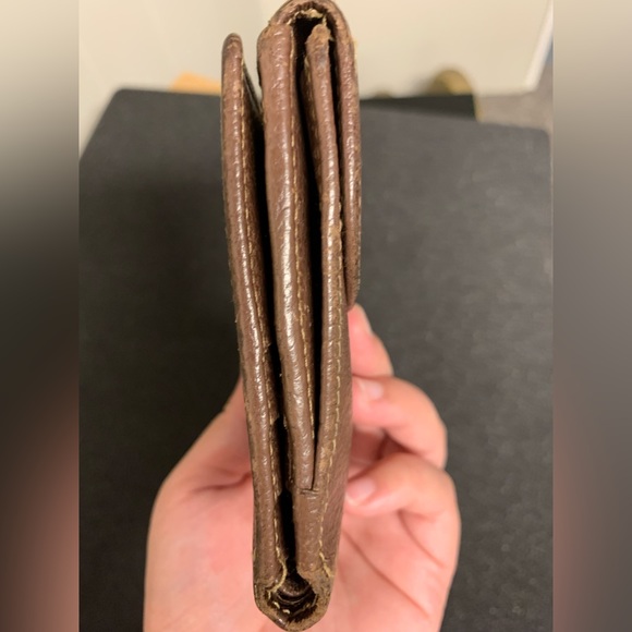 Gucci Authentic vintage  brown leather bifold wallet - Picture 13 of 15